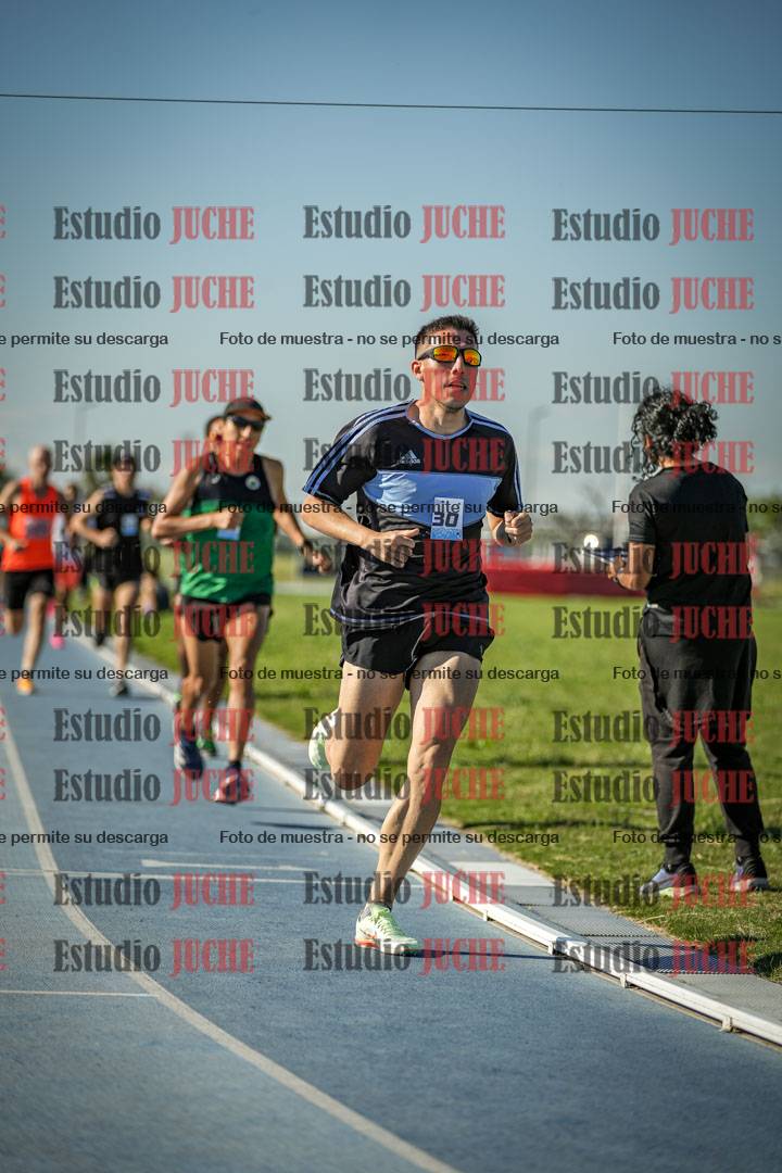 Fotos de los 1500 m llanos de varones