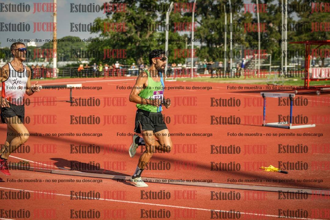 Fotos de los 3000 m llanos de varones
