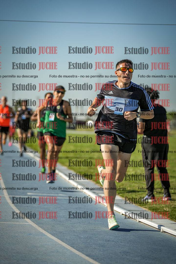 Fotos de los 1500 m llanos de varones