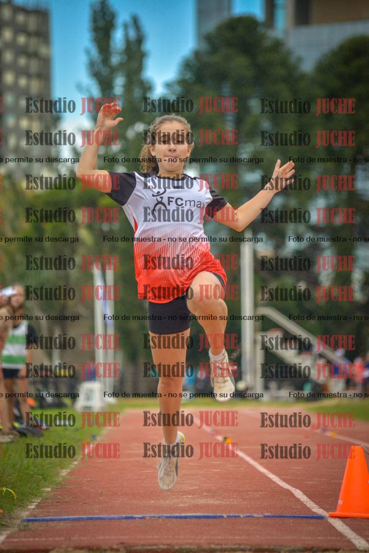 Fotos del salto en largo - mujeres U16