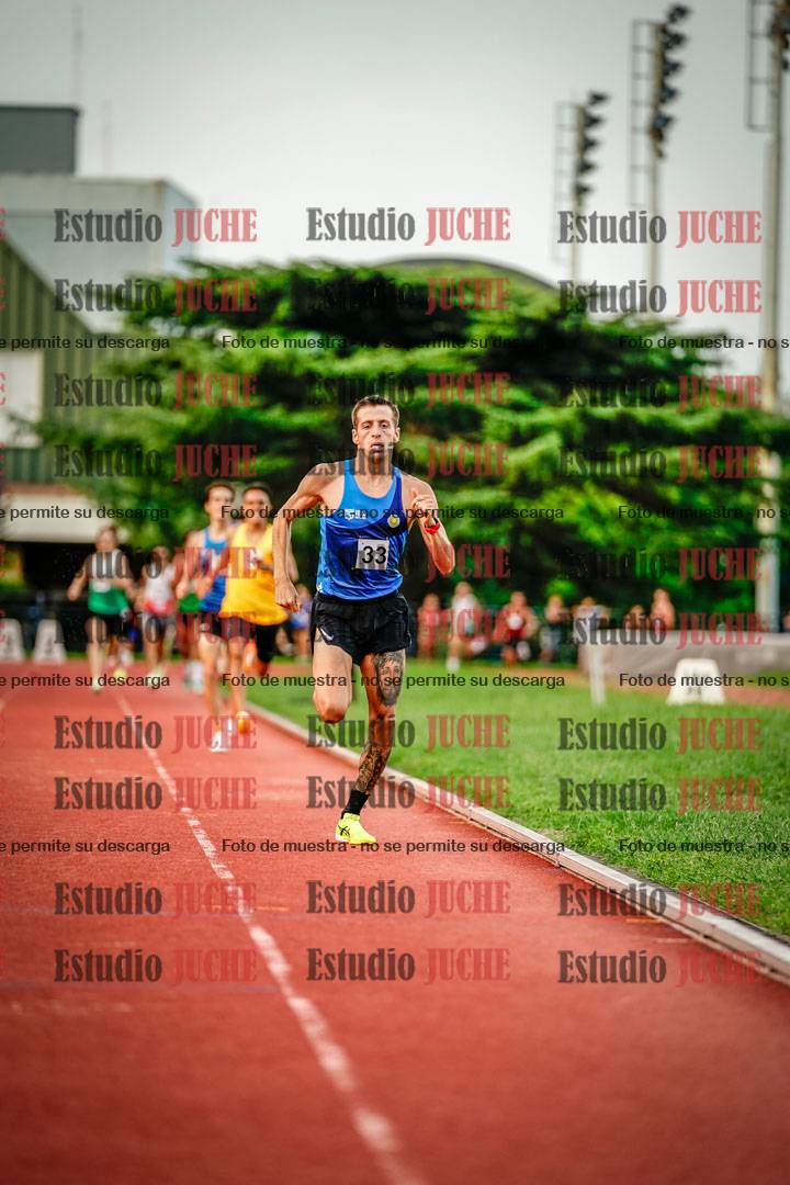 Fotos de los 1500 m llanos de varones
