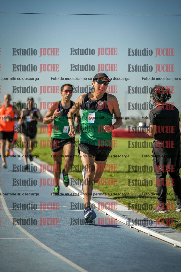 Fotos de los 1500 m llanos de varones