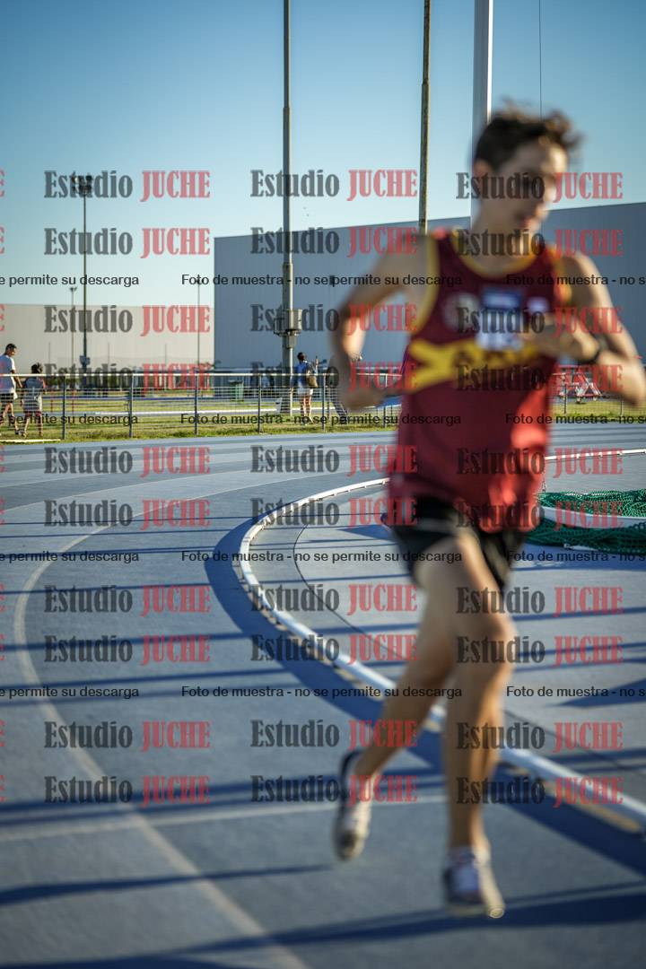 Fotos de los 1500 m llanos de varones