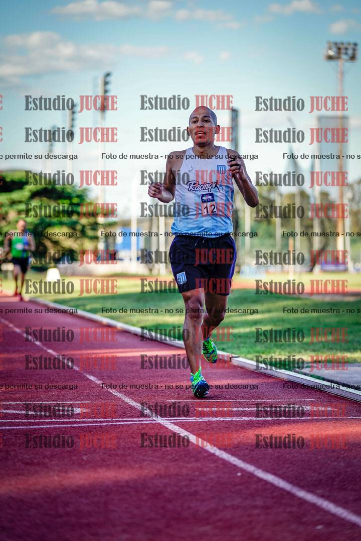 Fotos de los 3000 m llanos de varones