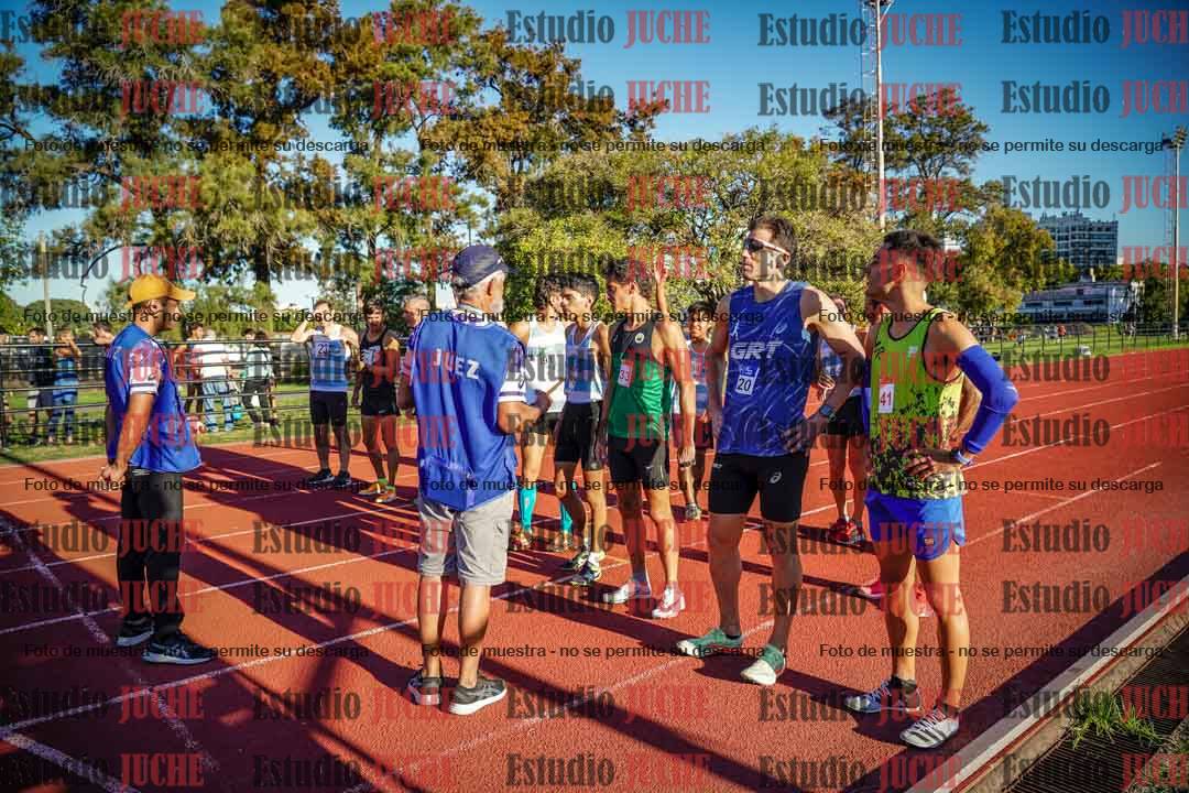 Fotos de los 3000 m llanos de varones