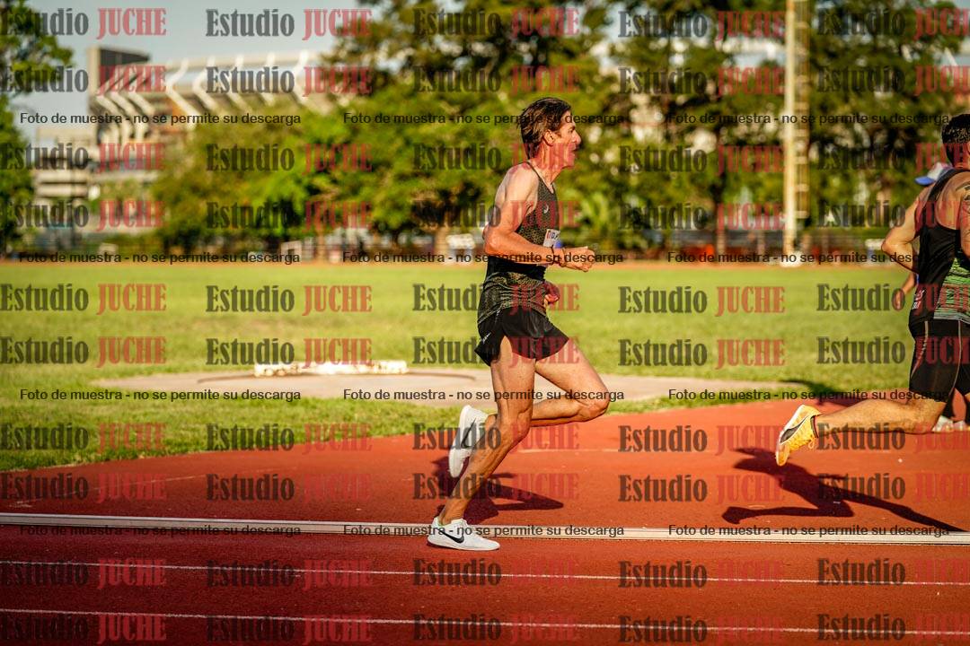Fotos de los 1500 m llanos de varones