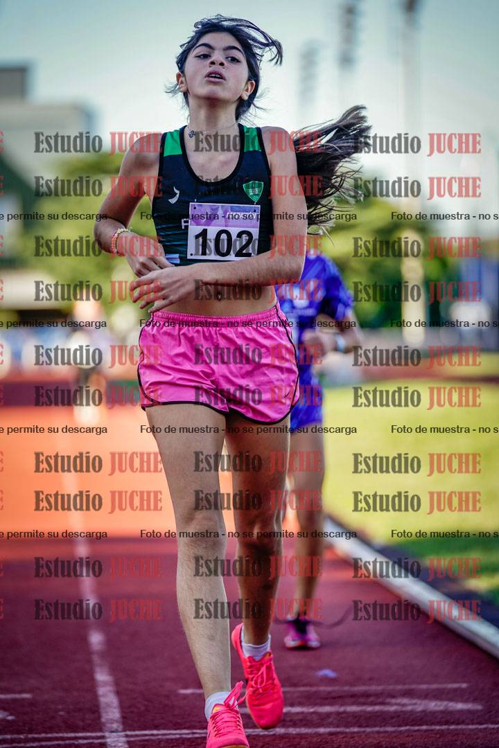 Fotos de los 600 m de mujeres