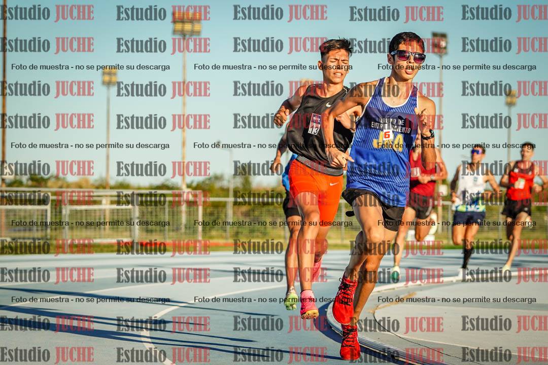 Fotos de los 1500 m llanos de varones