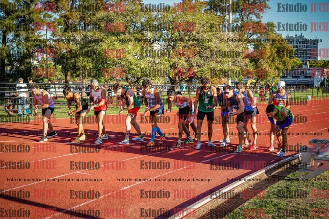 Fotos de los 3000 m llanos de varones