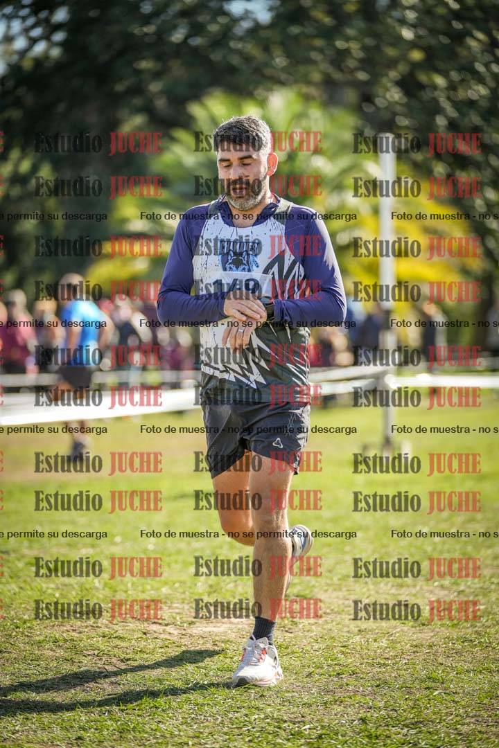 Fotos de la llegada del cross de 8000 m