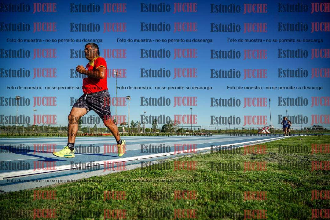 Fotos de los 3000 m llanos de varones