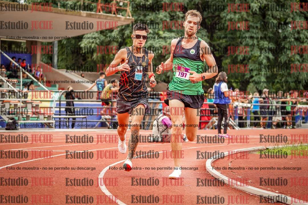 Fotos de los 3000 m llanos de varones