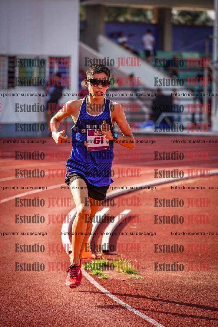 Fotos de los 3000 m llanos de varones