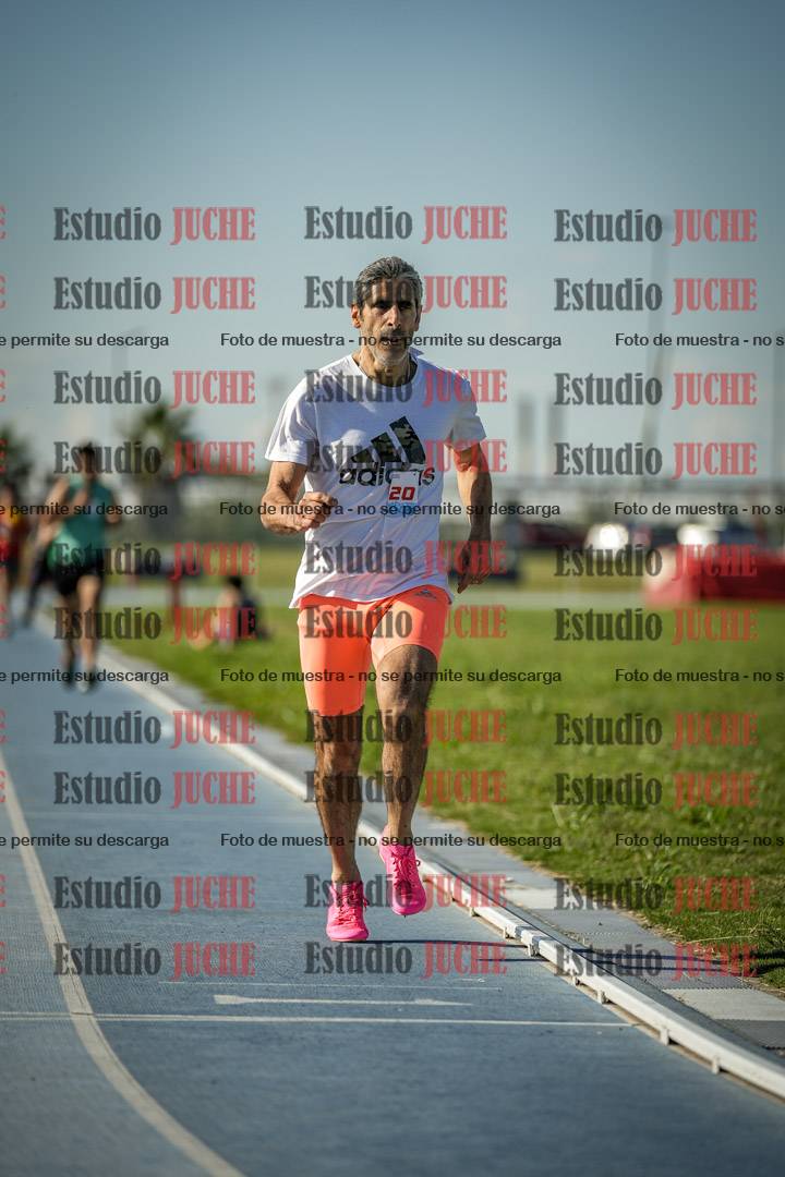 Fotos de los 1500 m llanos de varones