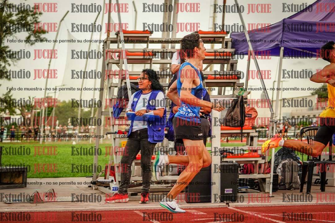 Fotos de los 1500 m llanos de varones