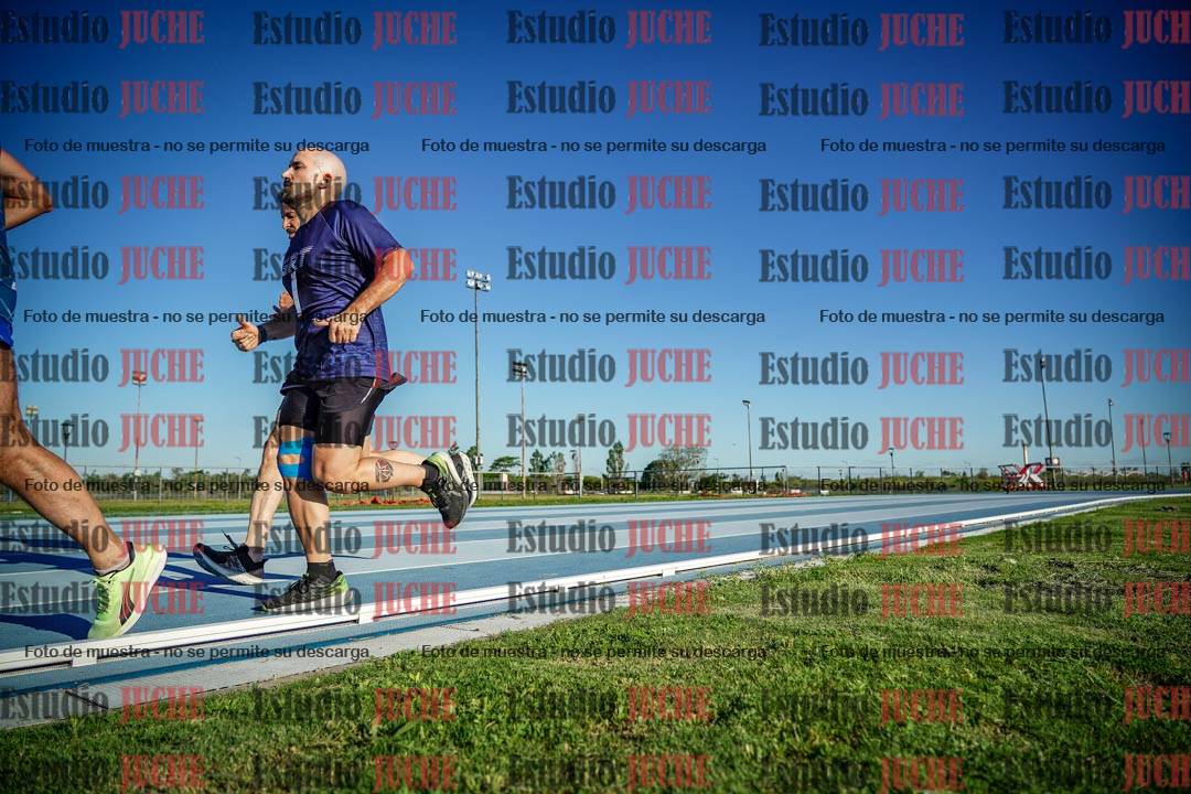 Fotos de los 3000 m llanos de varones