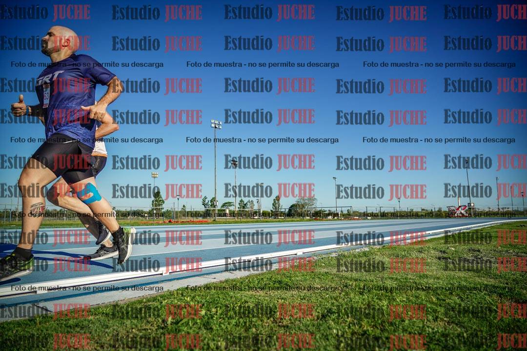 Fotos de los 3000 m llanos de varones