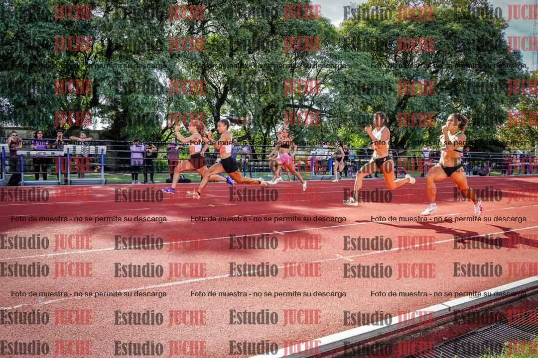 Fotos de los 100 m llanos de mujeres - FINAL