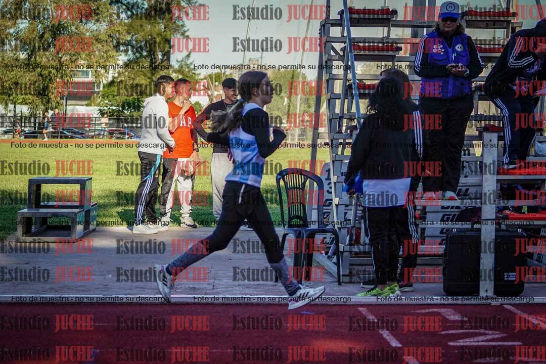 Fotos de los 600 m de mujeres