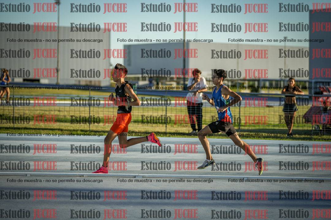 Fotos de los 1500 m llanos de varones