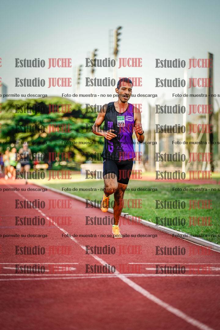 Fotos de los 1500 m llanos de varones