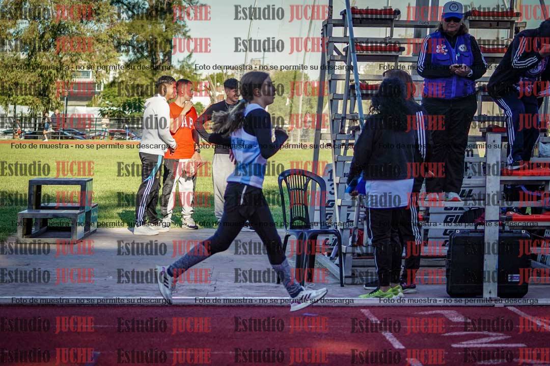Fotos de los 600 m de mujeres