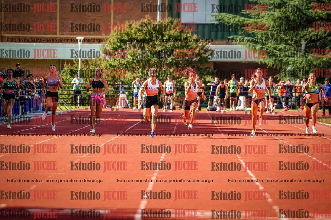 Fotos de los 100 m llanos de mujeres - FINAL