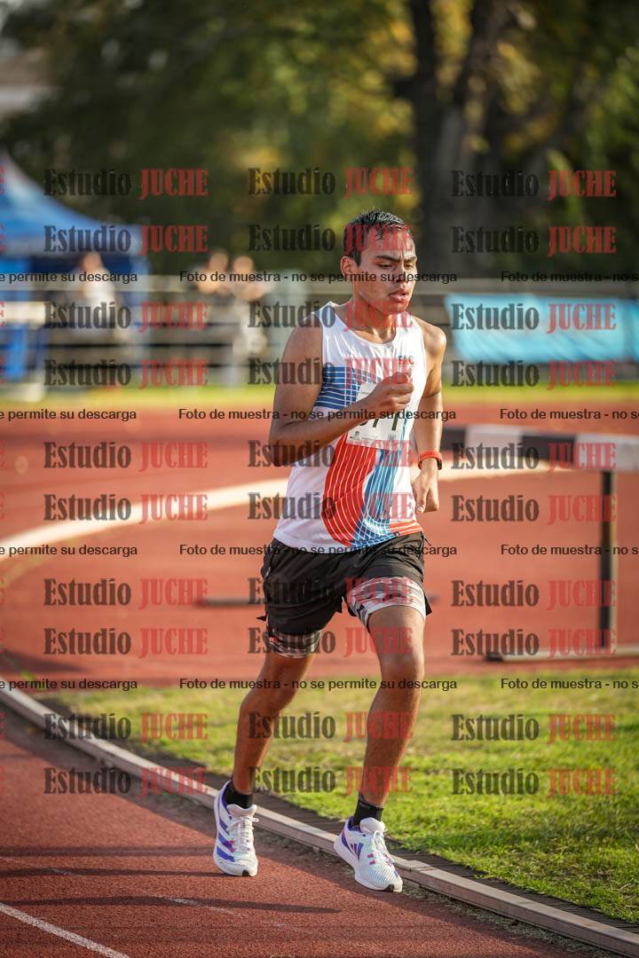 Fotos de los 5000 m llanos de varones