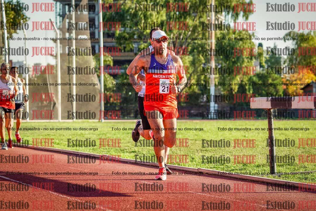 Fotos de los 3000 m llanos de varones