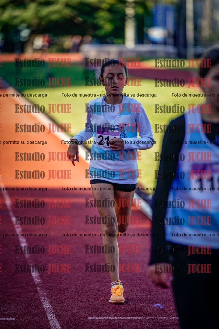 Fotos de los 600 m de mujeres