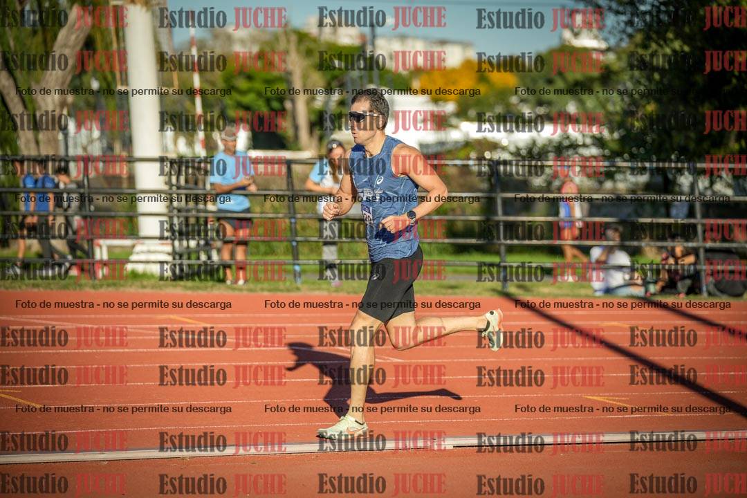 Fotos de los 3000 m llanos de varones