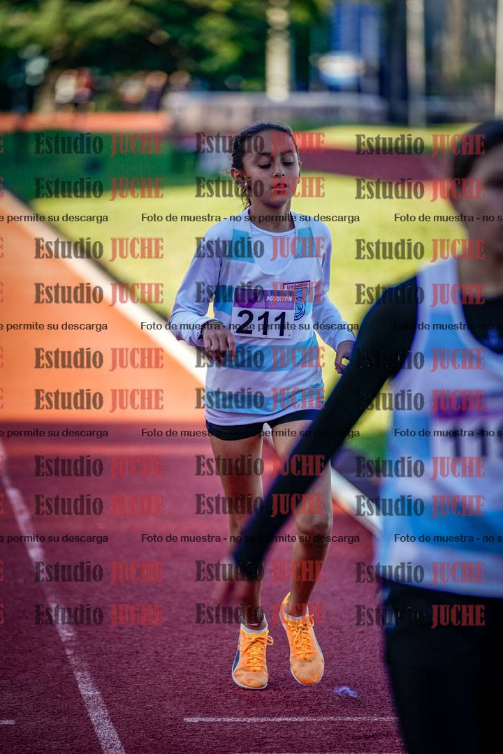 Fotos de los 600 m de mujeres