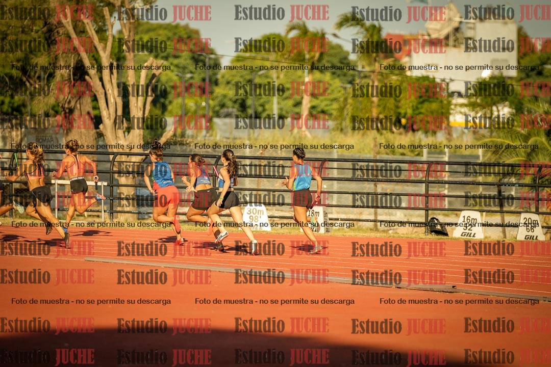 Fotos de las Postas 4x100 m de mujeres