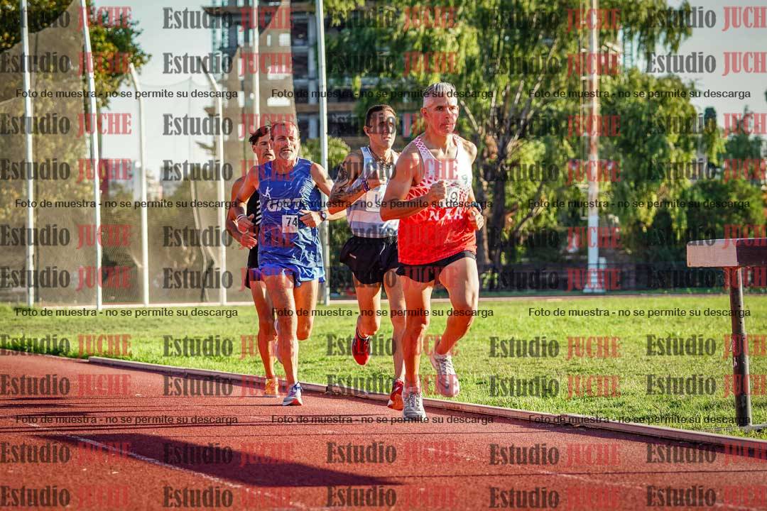 Fotos de los 3000 m llanos de varones