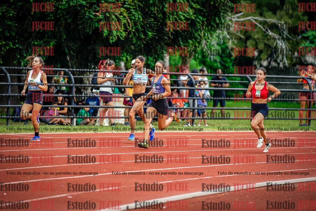 Fotos de los 800 m de mujeres