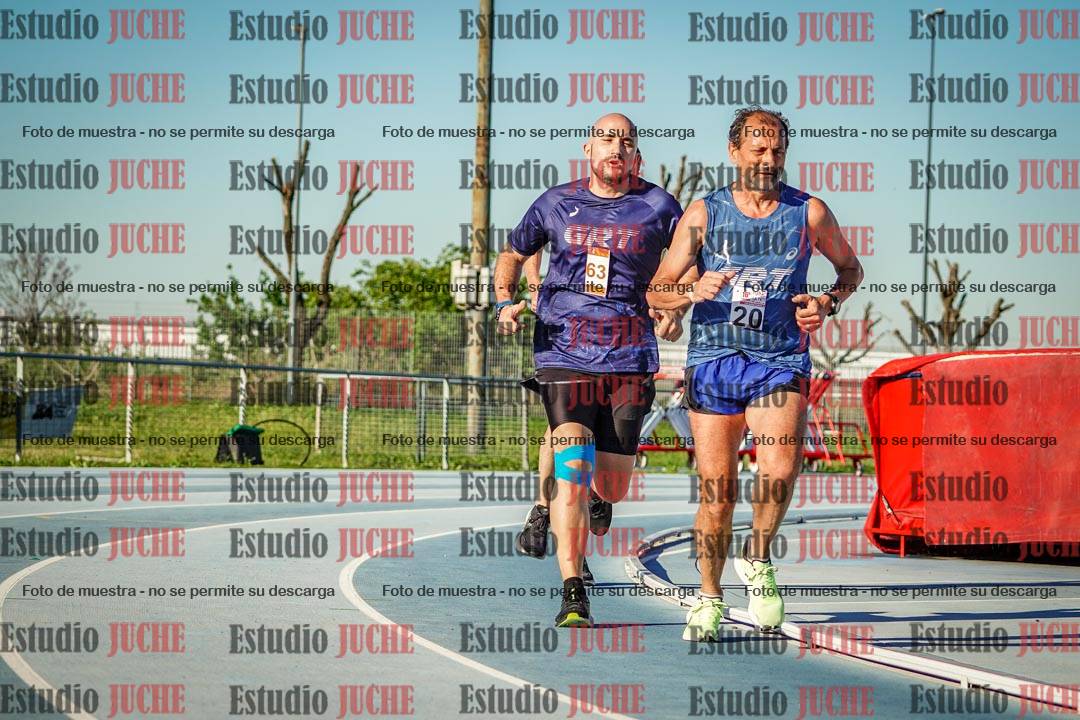 Fotos de los 3000 m llanos de varones