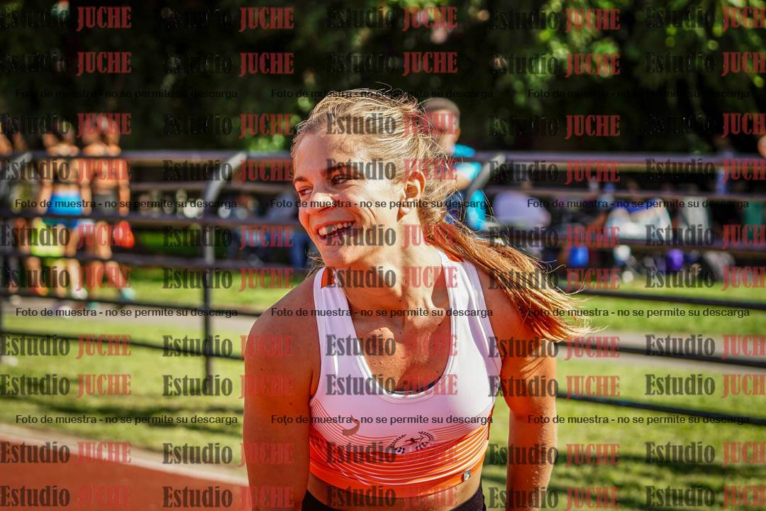 Fotos de los 100 m llanos de mujeres - FINAL