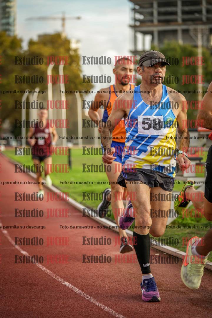 Fotos de los 3000 m llanos de varones