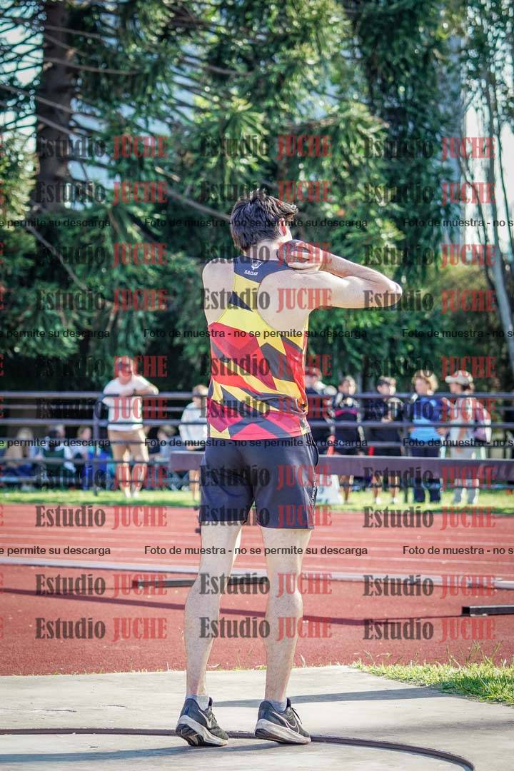 Fotos del lanzamiento de bala de varones