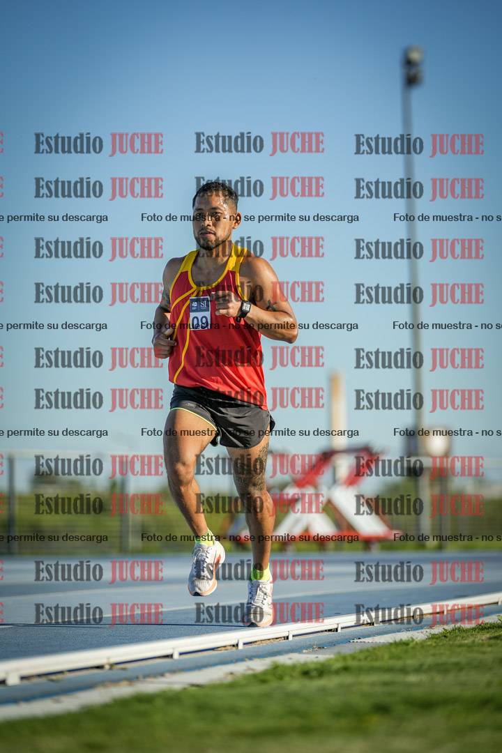 Fotos de los 3000 m llanos de varones