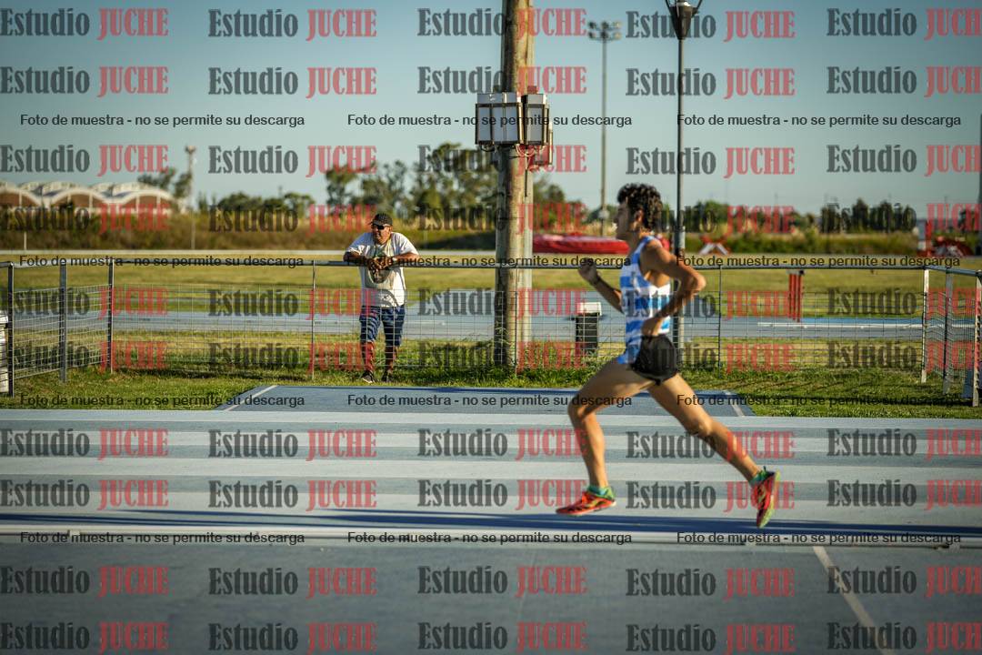 Fotos de los 1500 m llanos de varones