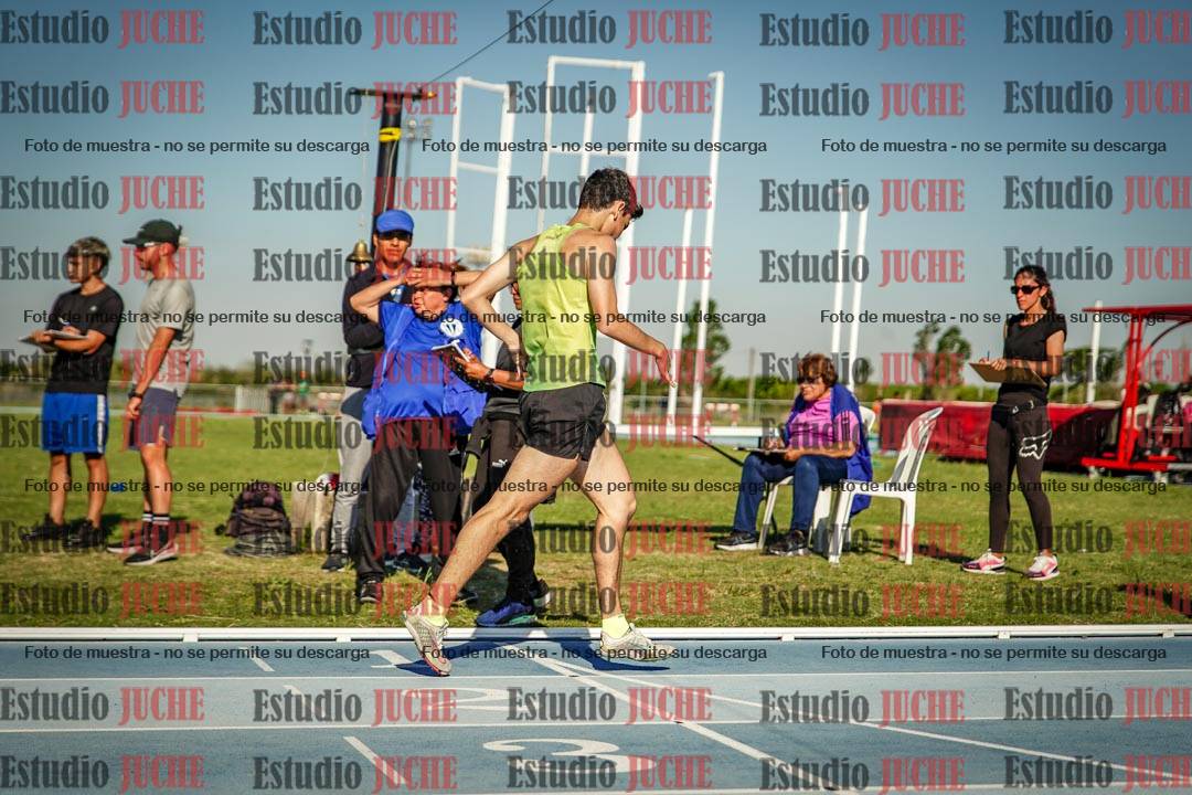 Fotos de los 1500 m llanos de varones