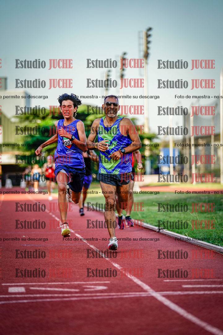 Fotos de los 1500 m llanos de varones