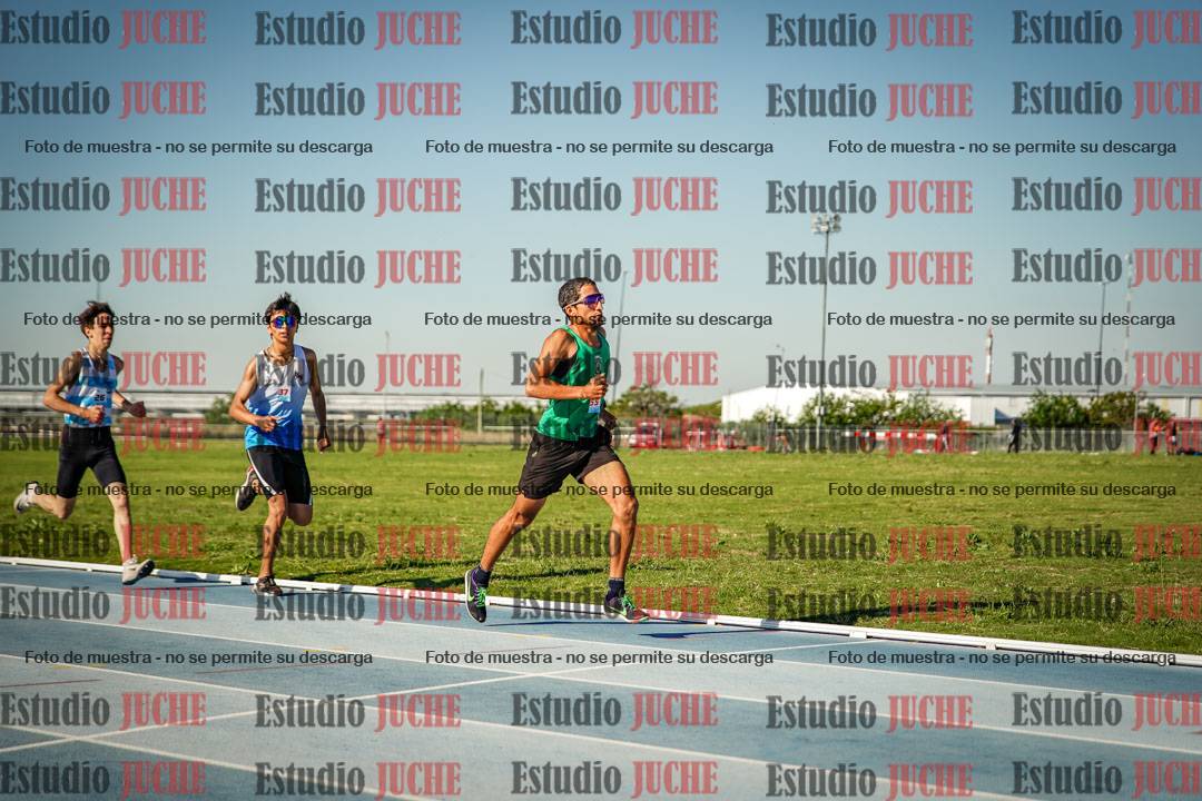 Fotos de los 1500 m llanos de varones