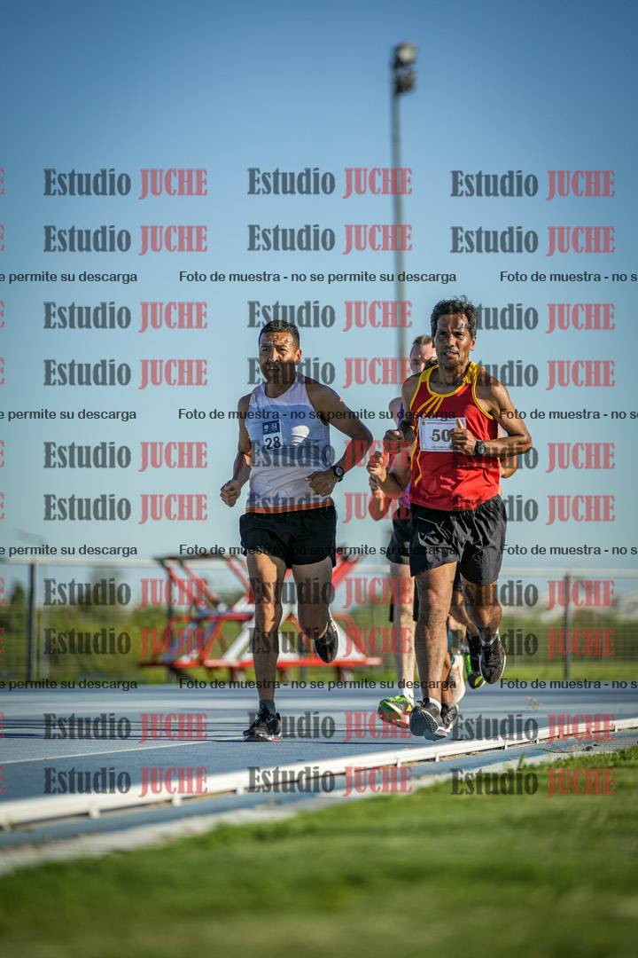 Fotos de los 3000 m llanos de varones