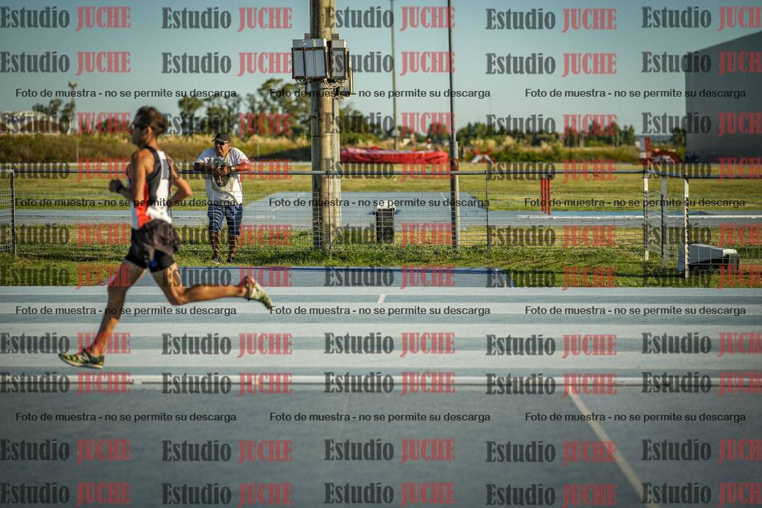 Fotos de los 1500 m llanos de varones