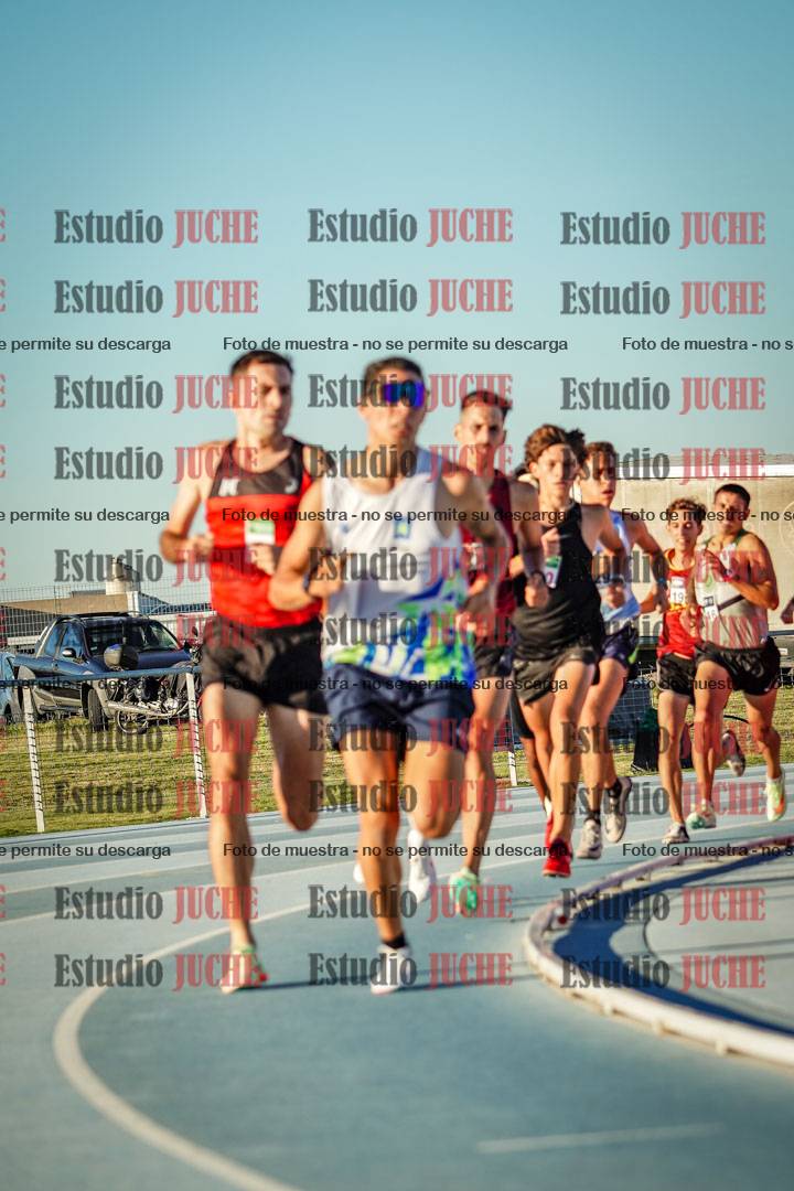 Fotos de los 1500 m llanos de varones