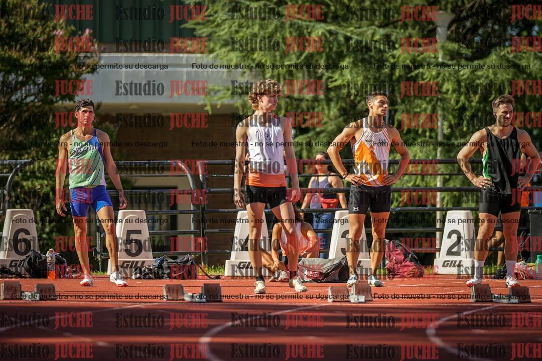 Fotos de los 100 m llanos de varones - FINAL