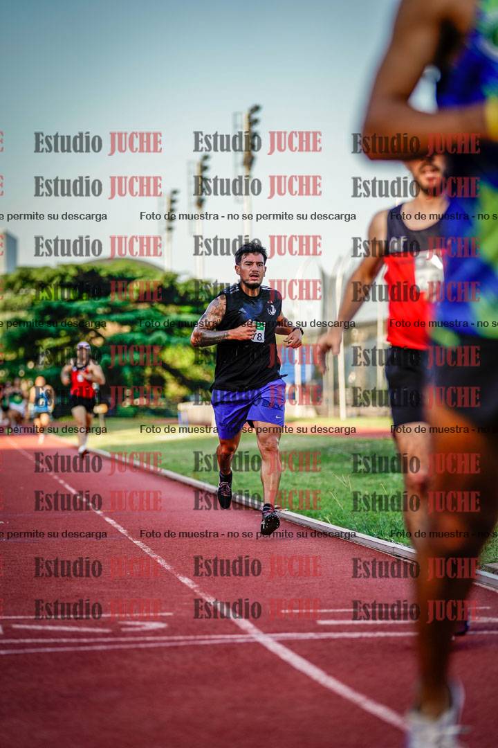 Fotos de los 1500 m llanos de varones