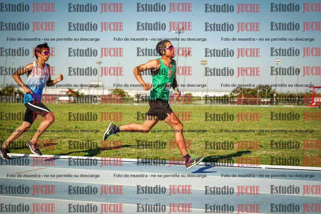 Fotos de los 1500 m llanos de varones